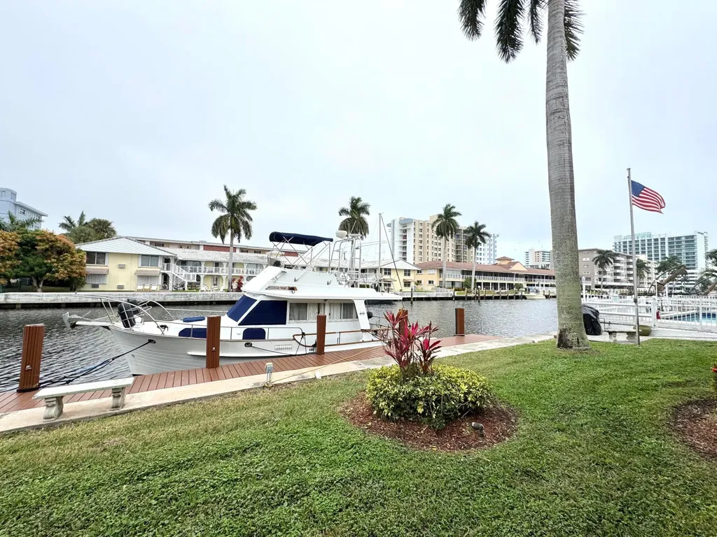 2841 NE 32nd Street Fort Lauderdale FL 33306