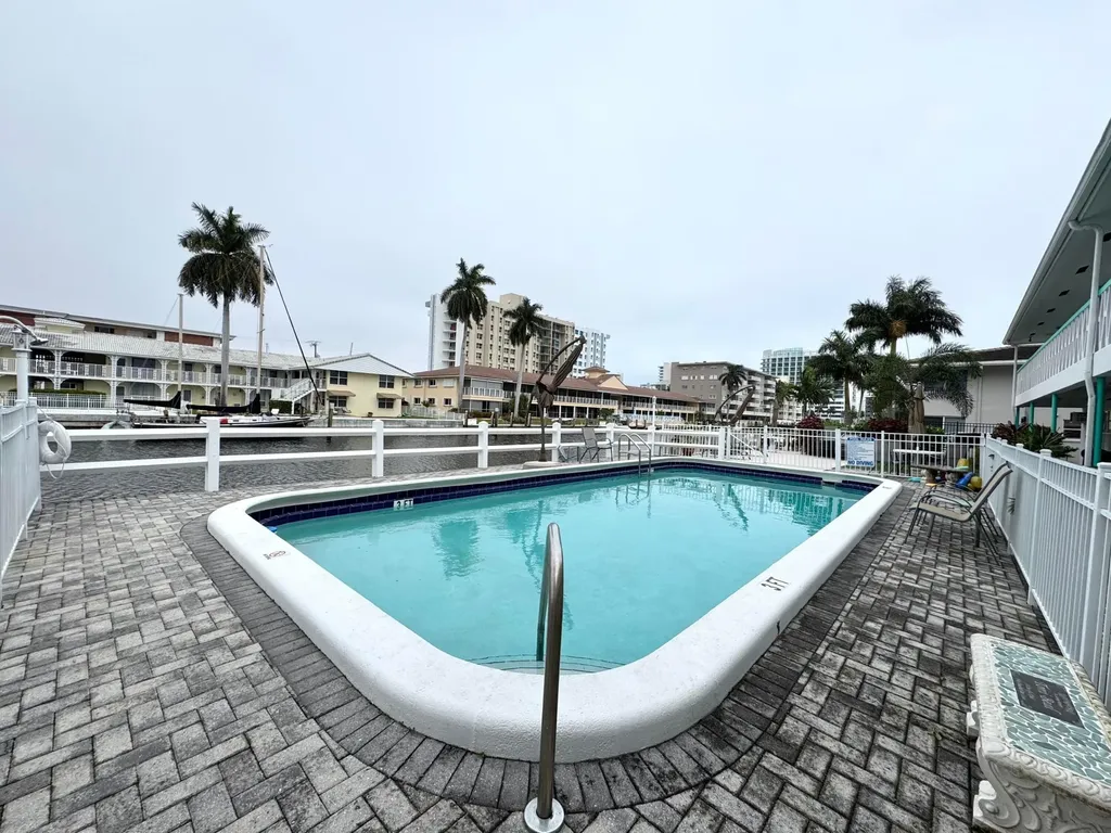 2841 NE 32nd Street Fort Lauderdale FL 33306