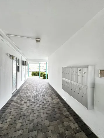 2841 NE 32nd Street Fort Lauderdale FL 33306