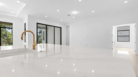 13294 Artisan Circle Palm Beach Gardens FL 33418