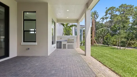 13294 Artisan Circle Palm Beach Gardens FL 33418