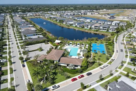 13294 Artisan Circle Palm Beach Gardens FL 33418