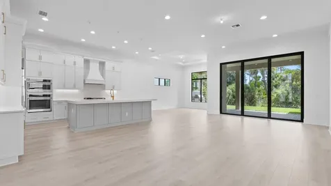 13294 Artisan Circle Palm Beach Gardens FL 33418