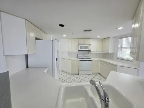 5051 N Highway A1a Fort Pierce FL 34949