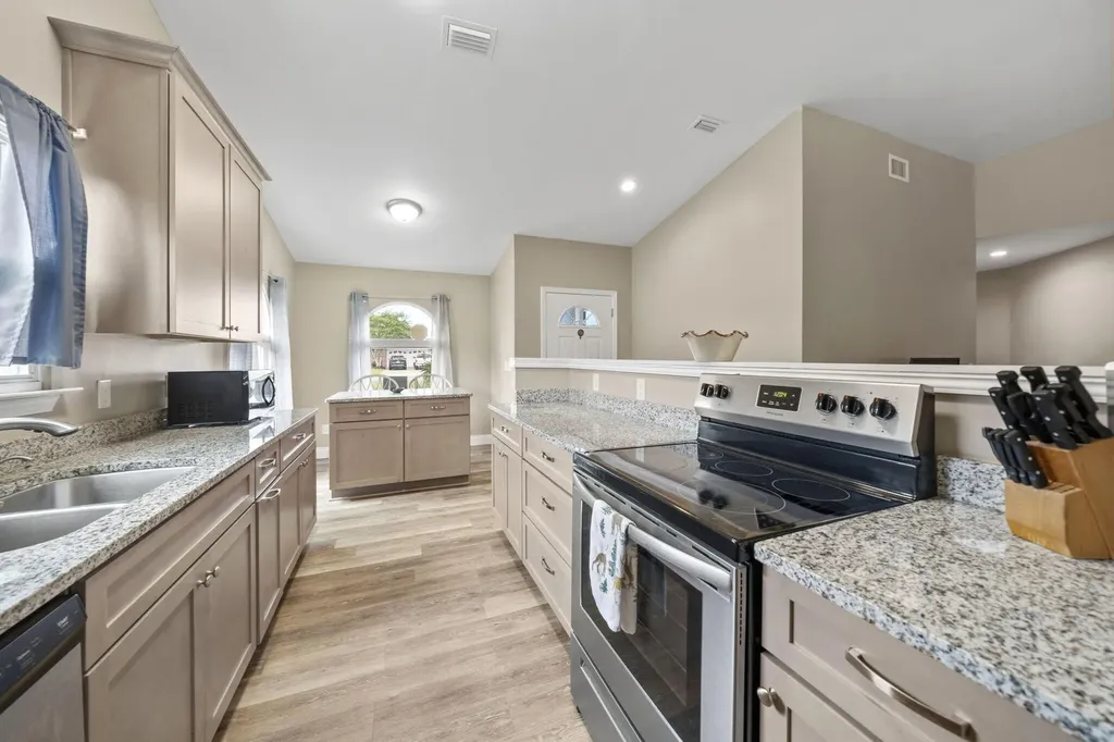 1407 Rhode Island Avenue Lynn Haven FL 32444