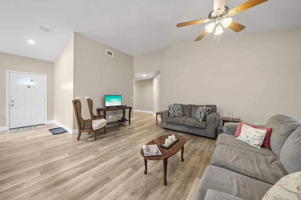 1407 Rhode Island Avenue Lynn Haven FL 32444