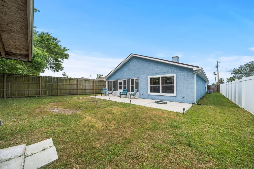 1407 Rhode Island Avenue Lynn Haven FL 32444