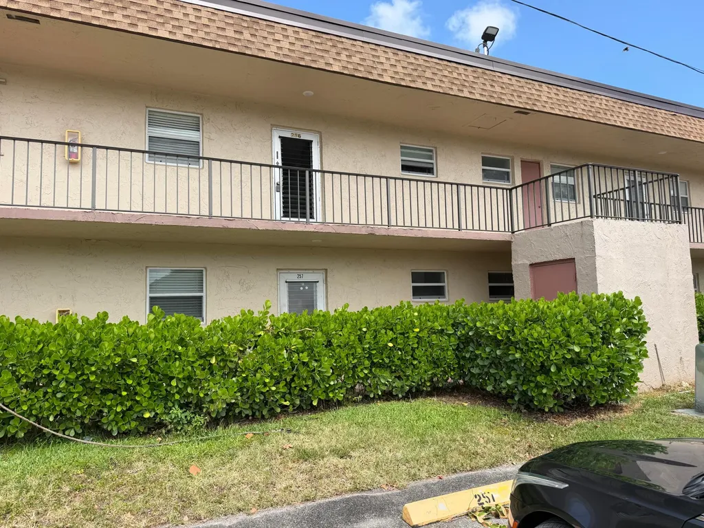 770 Lori Drive Palm Springs FL 33461