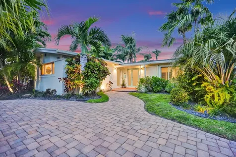 1743 NE 26th Drive Wilton Manors FL 33334