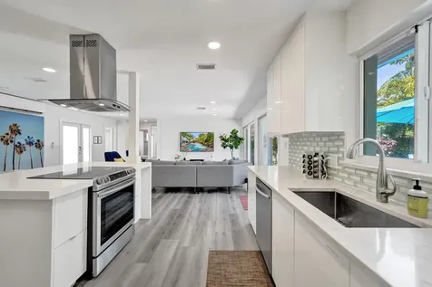 1743 NE 26th Drive Wilton Manors FL 33334