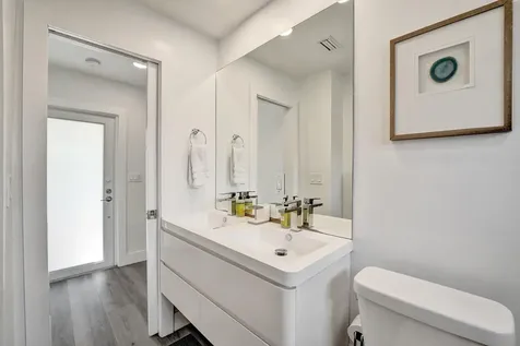 1743 NE 26th Drive Wilton Manors FL 33334