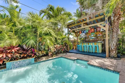 1743 NE 26th Drive Wilton Manors FL 33334