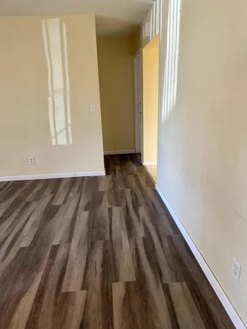 2339 NW 28th Street Oakland Park FL 33311