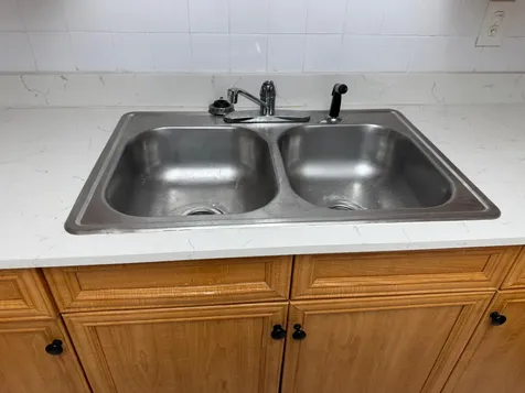 2339 NW 28th Street Oakland Park FL 33311