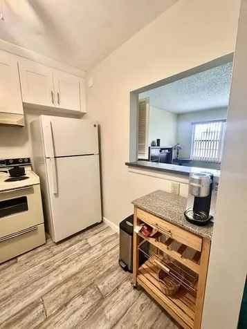 65 Suffolk B Boca Raton FL 33434