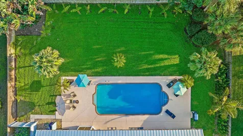 8422 SE Quail Ridge Way Hobe Sound FL 33455