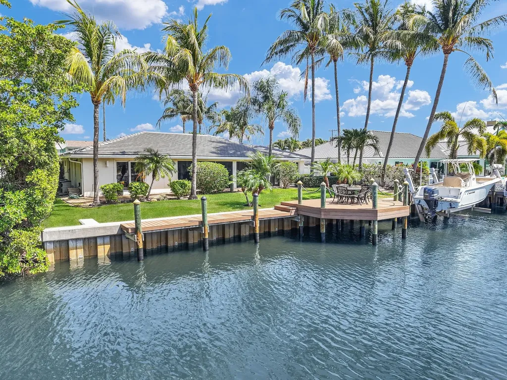 4 Kepner Drive Boynton Beach FL 33435