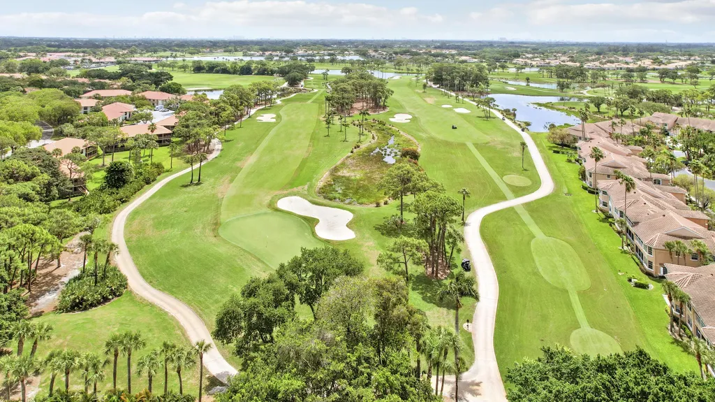 302 Brackenwood Circle Palm Beach Gardens FL 33418