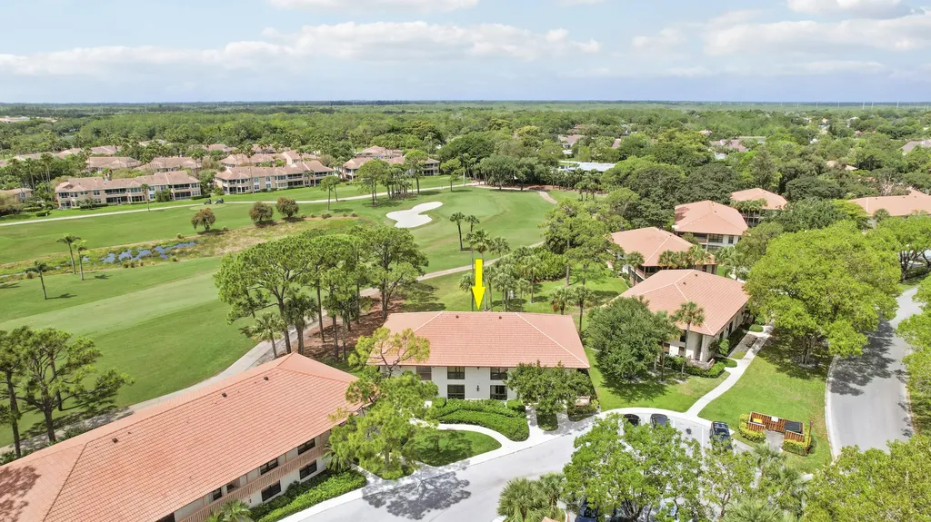 302 Brackenwood Circle Palm Beach Gardens FL 33418