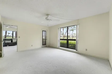 302 Brackenwood Circle Palm Beach Gardens FL 33418