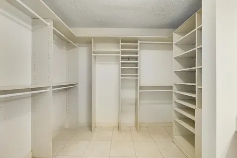 302 Brackenwood Circle Palm Beach Gardens FL 33418