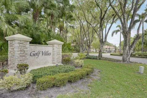 302 Brackenwood Circle Palm Beach Gardens FL 33418