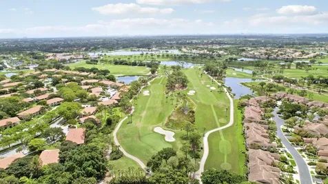 302 Brackenwood Circle Palm Beach Gardens FL 33418
