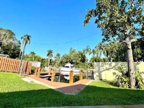 2809 SW 46th Street Dania Beach FL 33312