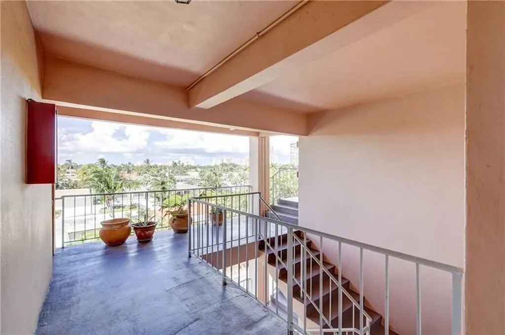 1967 S Ocean Boulevard Pompano Beach FL 33062