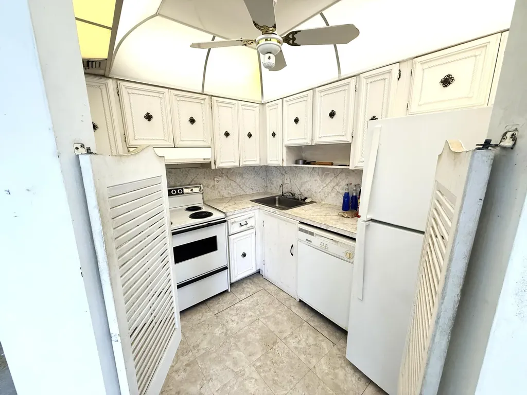 1967 S Ocean Boulevard Pompano Beach FL 33062