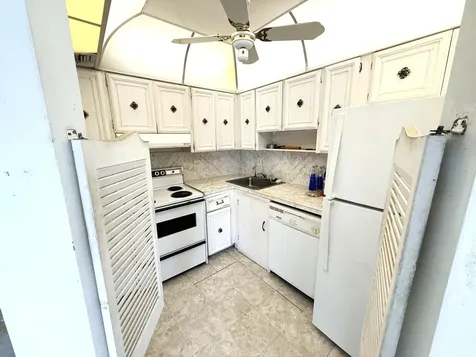 1967 S Ocean Boulevard Pompano Beach FL 33062