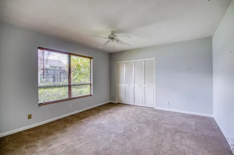 1 Balfour Road E Palm Beach Gardens FL 33418