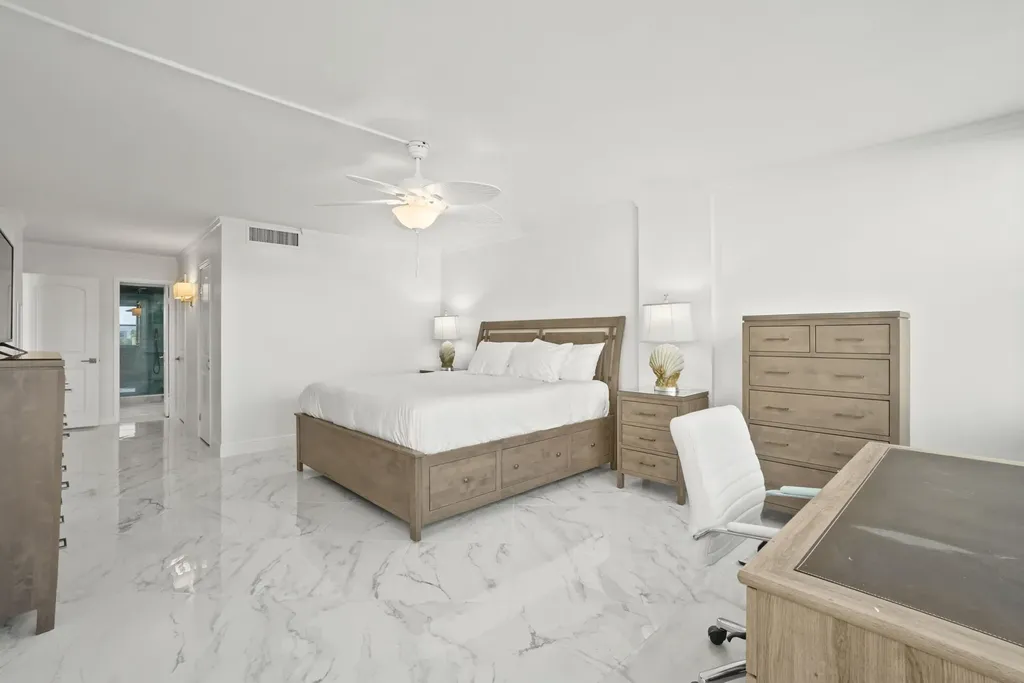 3546 S Ocean Boulevard South Palm Beach FL 33480