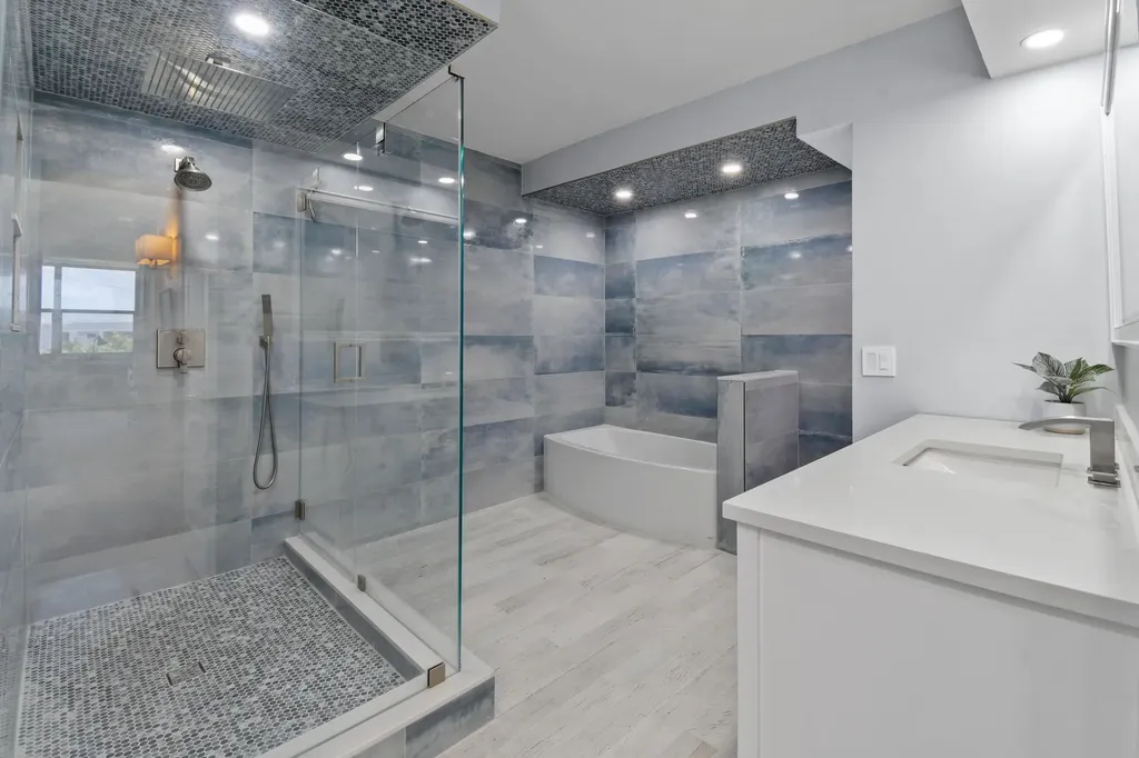 3546 S Ocean Boulevard South Palm Beach FL 33480