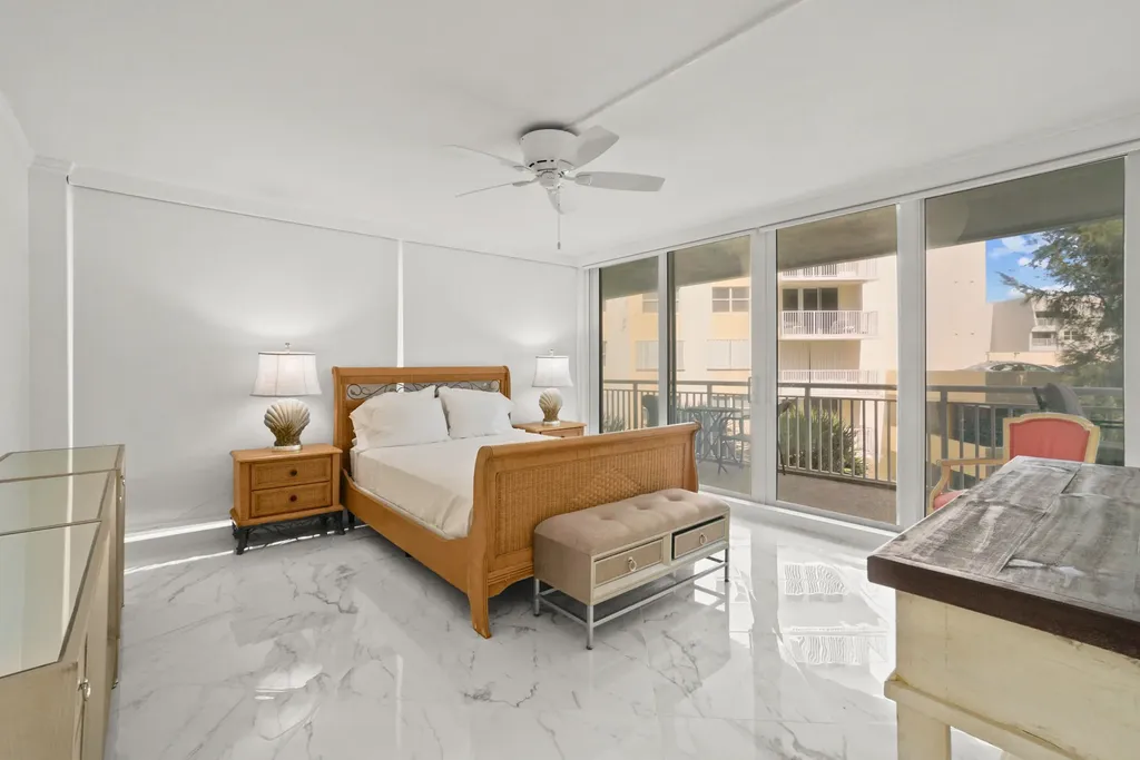 3546 S Ocean Boulevard South Palm Beach FL 33480