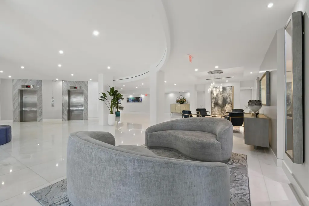 3546 S Ocean Boulevard South Palm Beach FL 33480