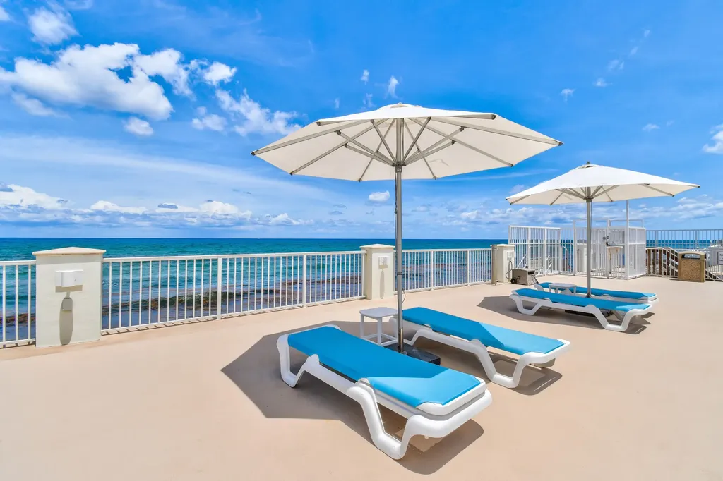 3546 S Ocean Boulevard South Palm Beach FL 33480