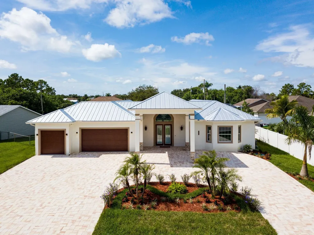 2682 SW Import Drive Port St Lucie FL 34987