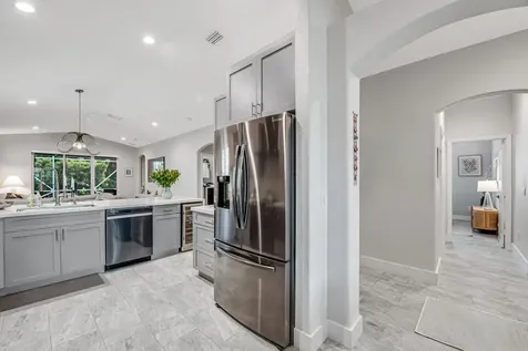 8203 Bellafiore Way Boynton Beach FL 33472