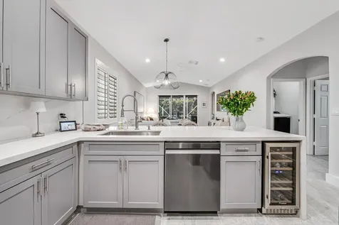 8203 Bellafiore Way Boynton Beach FL 33472