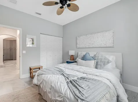 8203 Bellafiore Way Boynton Beach FL 33472