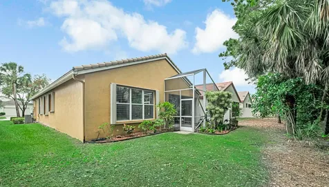 8203 Bellafiore Way Boynton Beach FL 33472