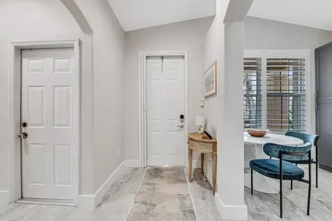 8203 Bellafiore Way Boynton Beach FL 33472