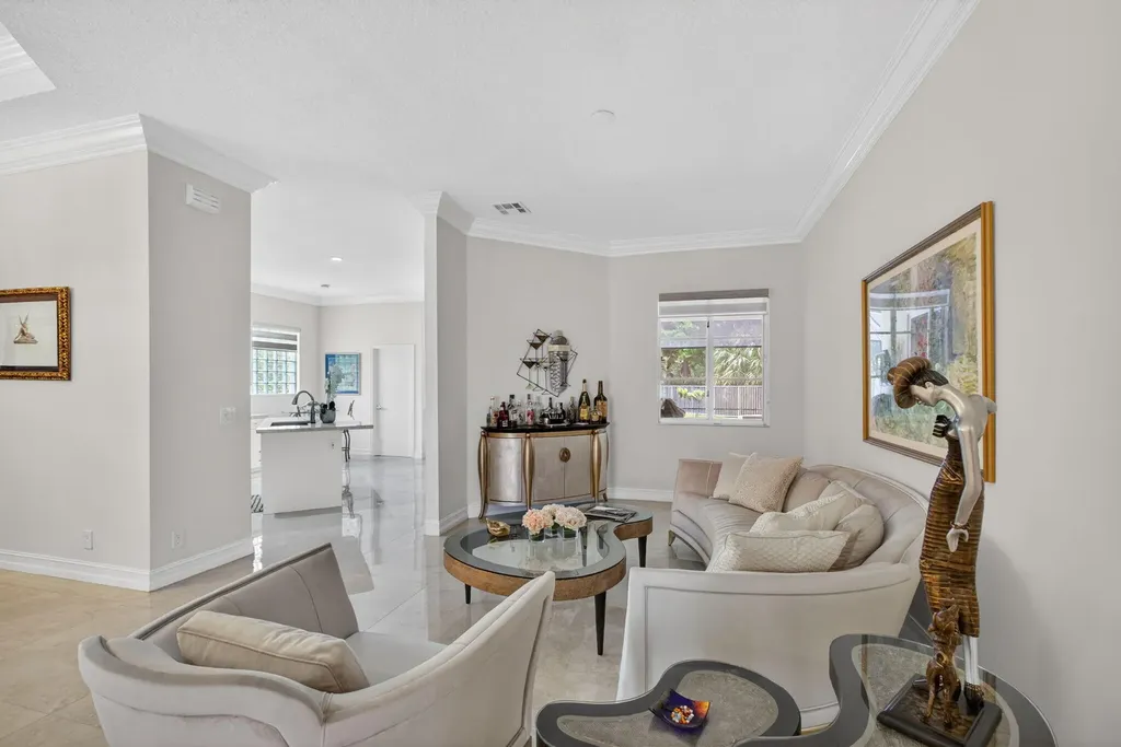 8642 Plum Cay Royal Palm Beach FL 33411