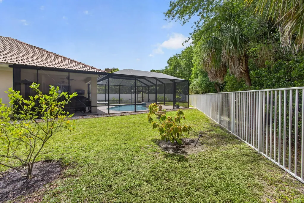 8642 Plum Cay Royal Palm Beach FL 33411