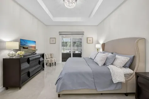 8642 Plum Cay Royal Palm Beach FL 33411