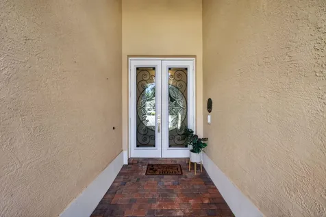 8642 Plum Cay Royal Palm Beach FL 33411