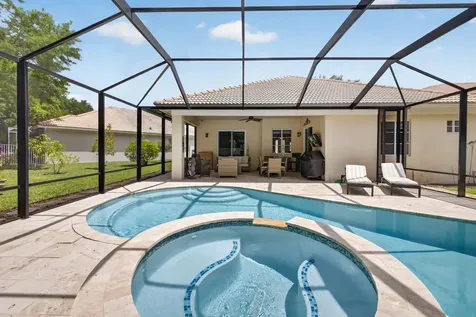 8642 Plum Cay Royal Palm Beach FL 33411