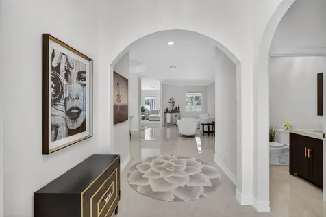 8642 Plum Cay Royal Palm Beach FL 33411