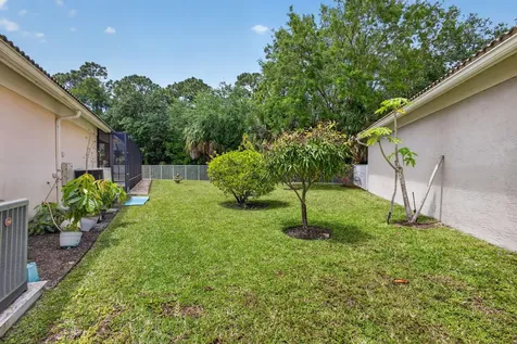 8642 Plum Cay Royal Palm Beach FL 33411